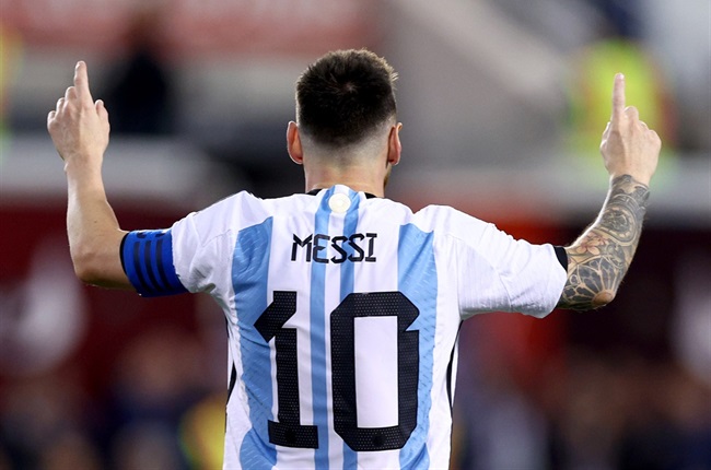 Lionel Messi Pahlawan Argentina